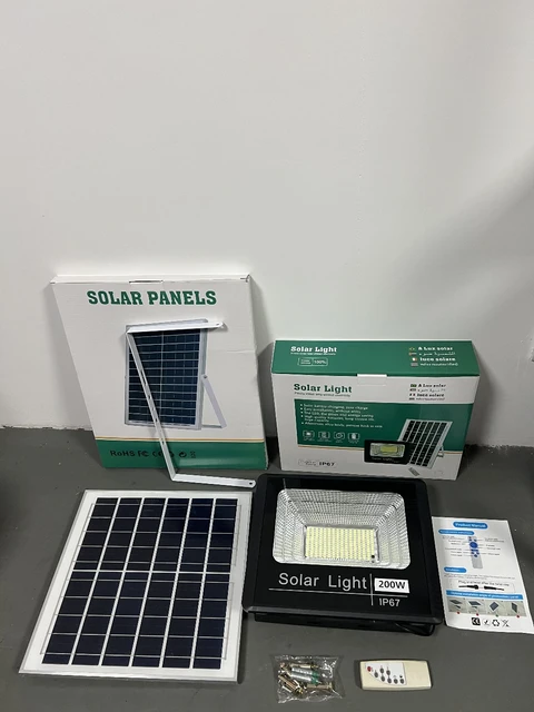 Projecteur solaire innovant 100 watts super puissant