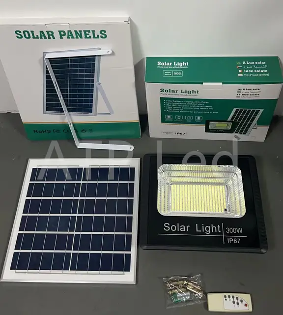 Lampe Solaire LED Étanche avec Télécommande 300 watts